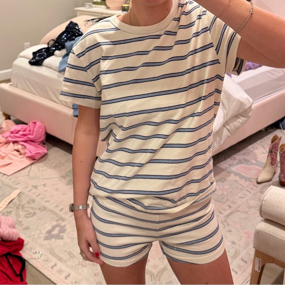 PARKE Striped Cream and Blue Lounge Set